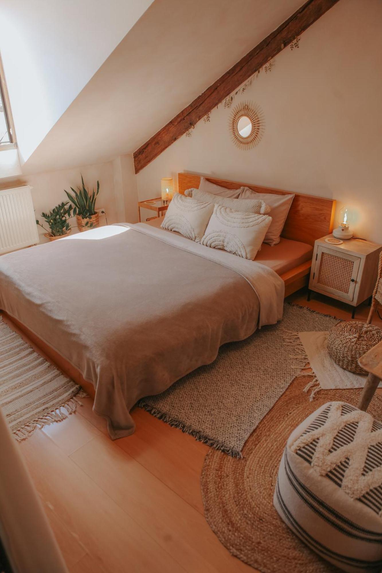 Cozy Apartment In The Heart Of The Historic City Pressburg Exterior foto